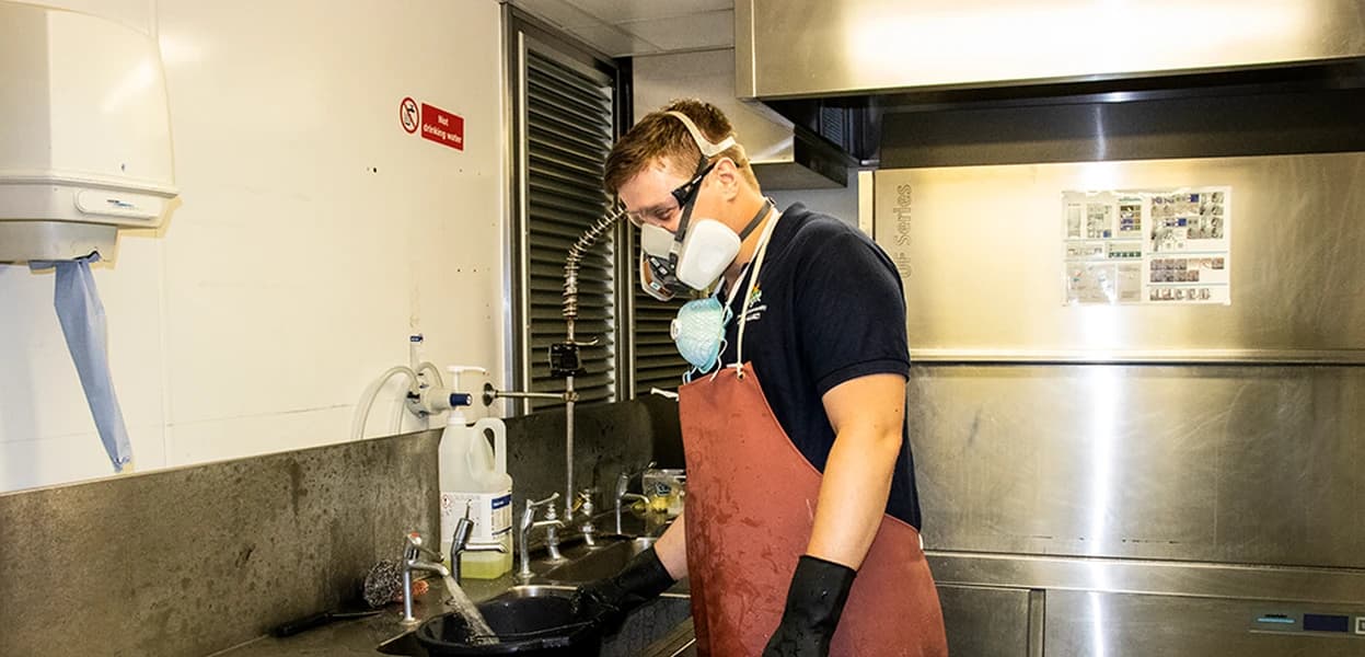 Bright family cleaning specialist