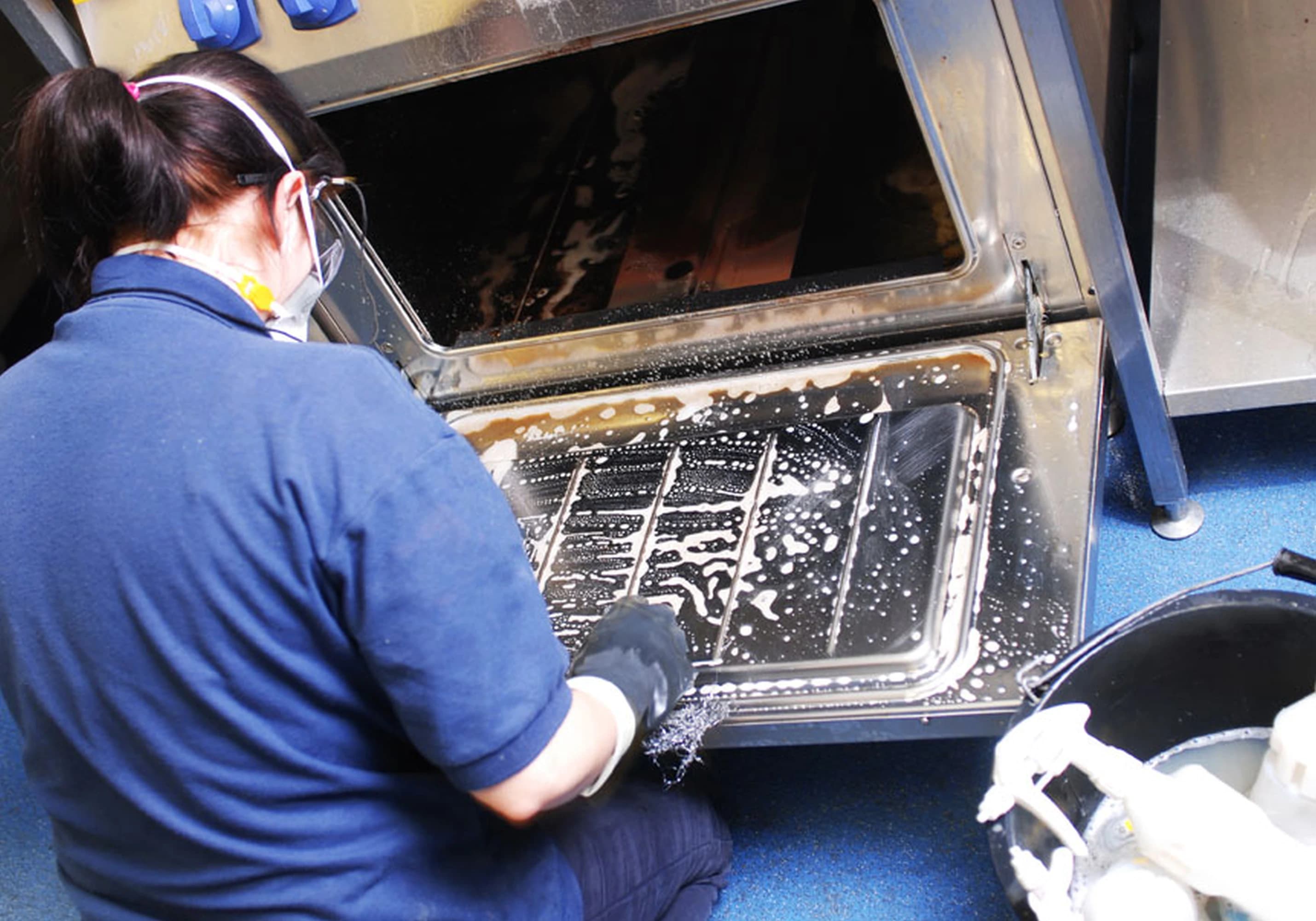 Specialist cleaning of commercial kitchen cooking equipment and preparation areas.